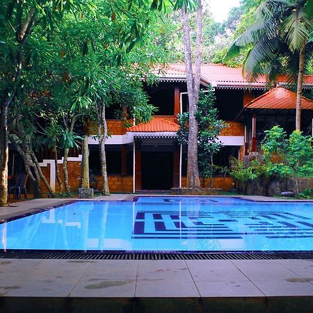 Hotel Araliya Villa Балапития Экстерьер фото